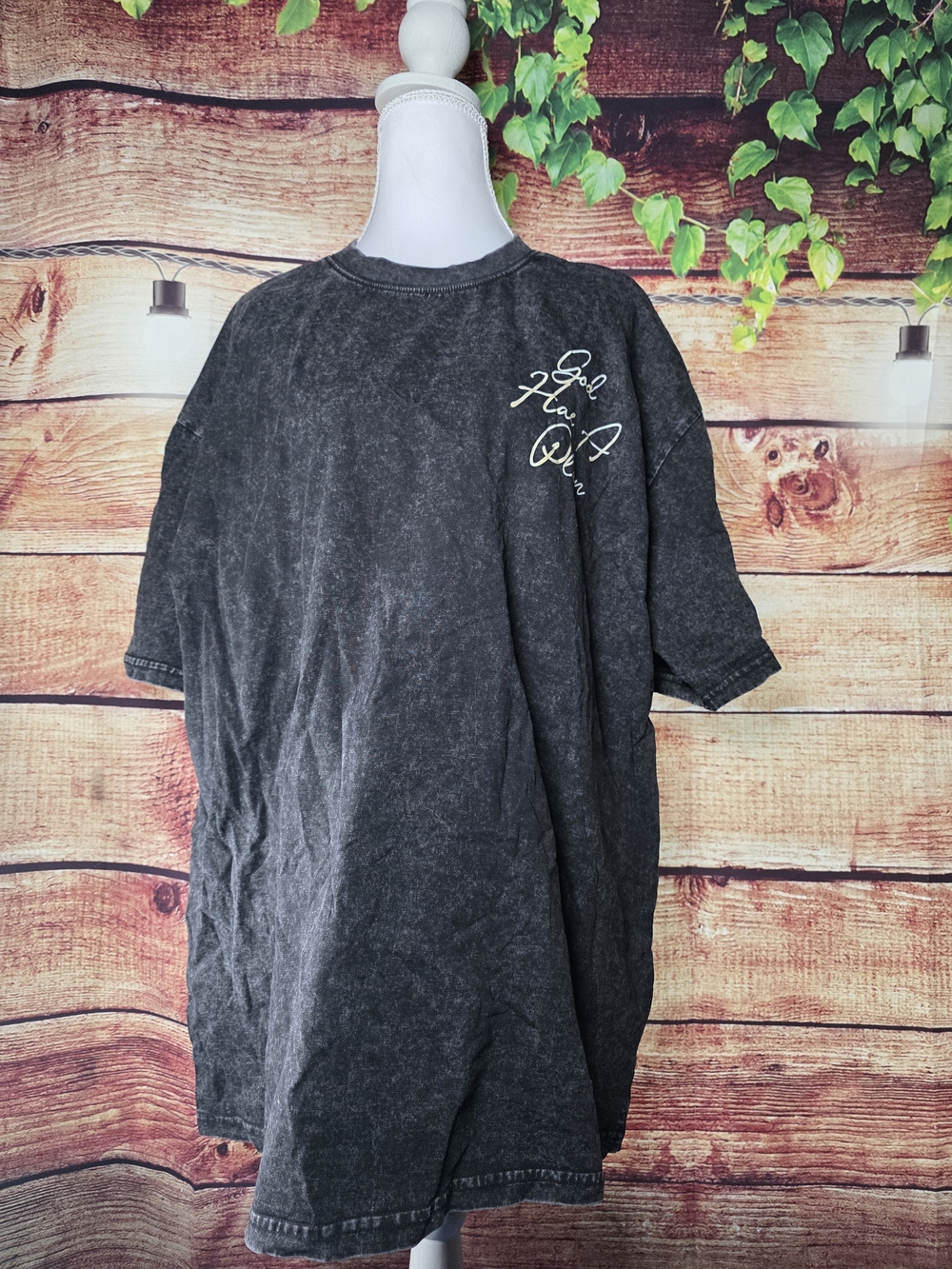 NWOT Men's Washed Black Graphic Short-Sleeve Shirt